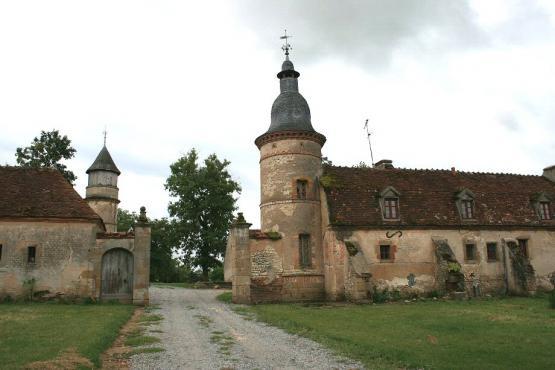 Agonges - Château des Vieux Echardons
