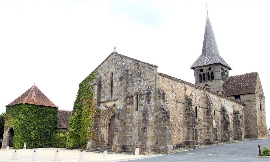 Colombier-église Saint-Patrocle