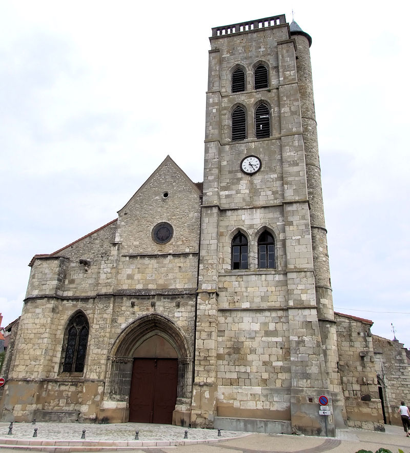 Gannat - église Sainte-Croix
