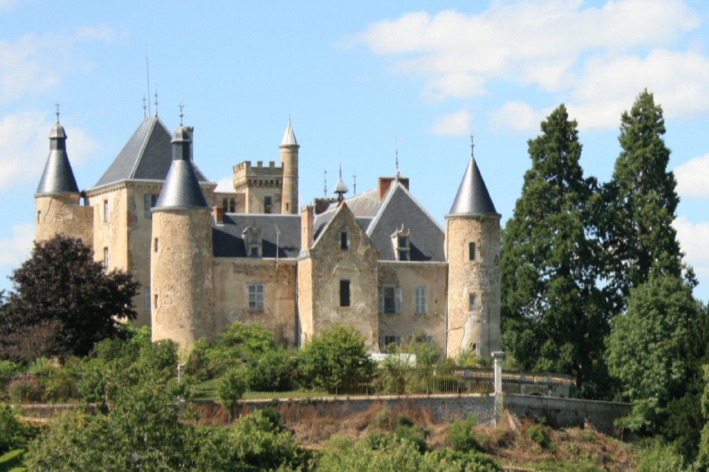 Vernusse - Château de Puy-Guillon