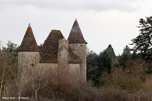 Chareil-Cintrat - château du Vieux Blanzat