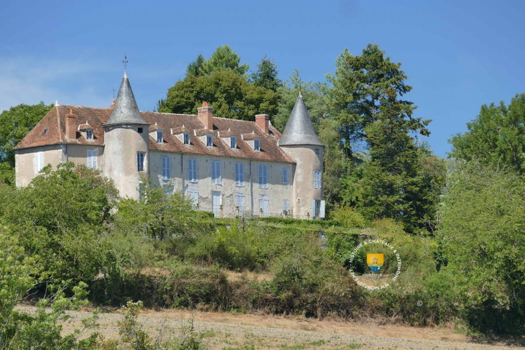 Saint-Gérand le Puy - Le château