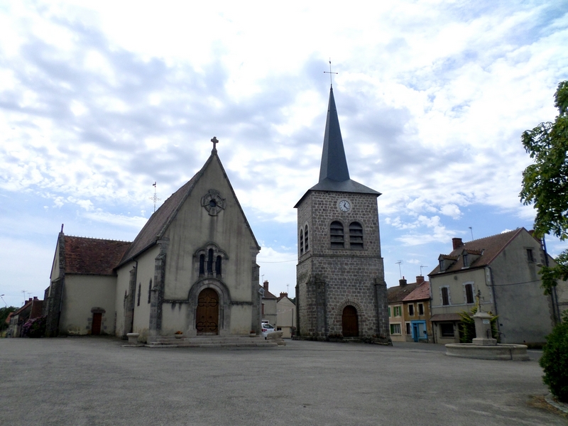 Treignat  - église Saint-Julien