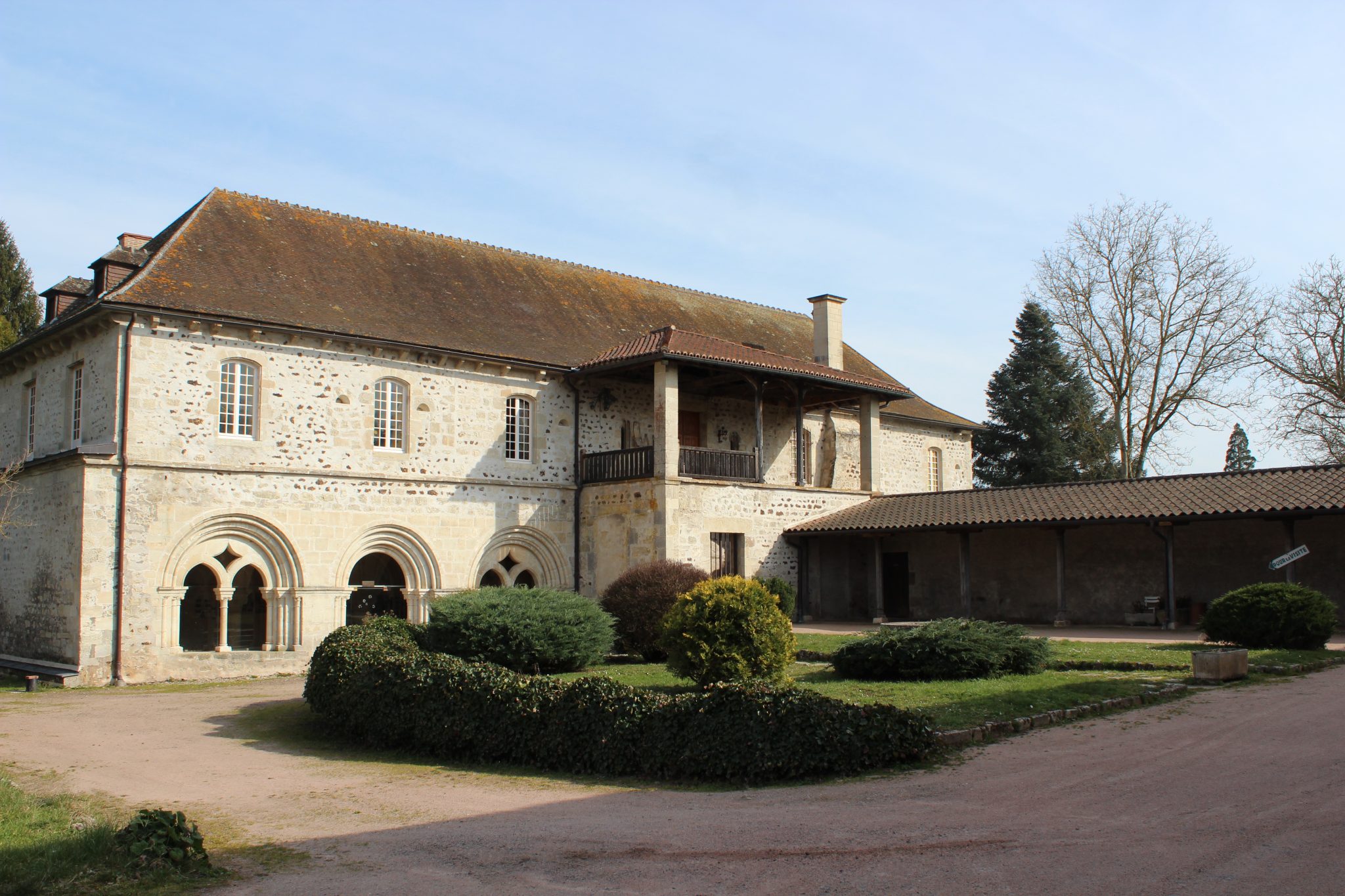 SaintDidier la Forêt Abbaye SaintGilbert Mon Bourbonnais